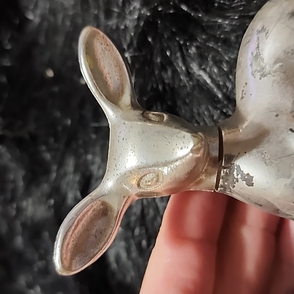 VINTAGE Silver Fawn AVON EMPTY DECANTER. - Picture 2 of 4